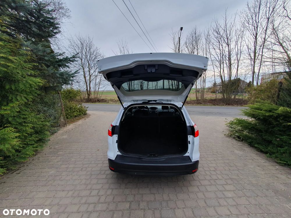 Ford Focus 1.6 TI-VCT Ambiente - 10