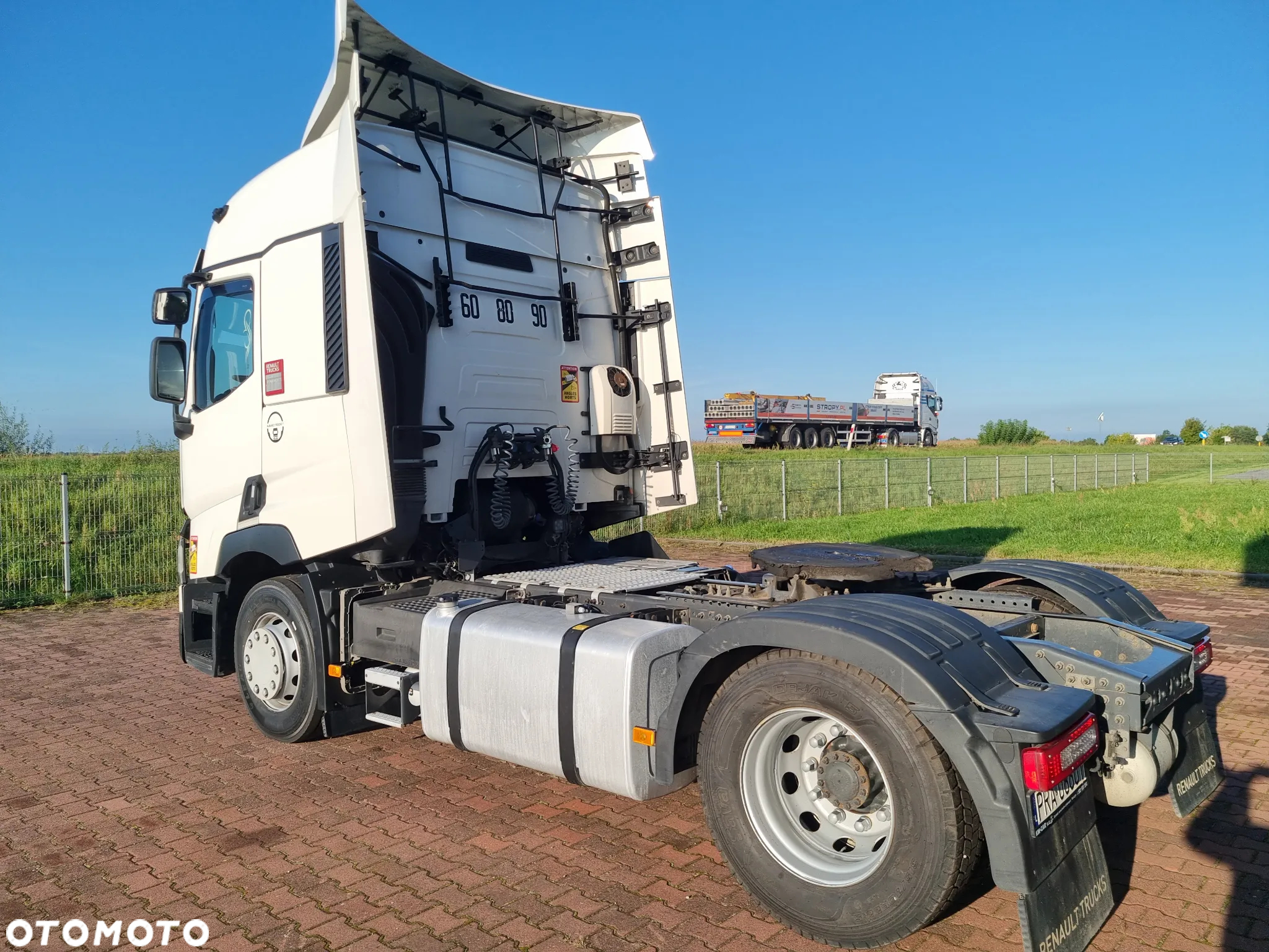 Renault T 480 adr - 3