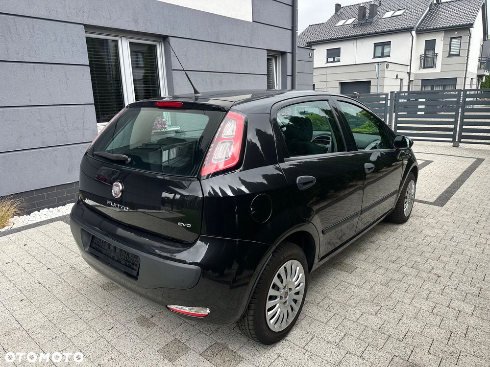 Fiat Punto Evo 1.4 8V Dynamic Dualogic - 6