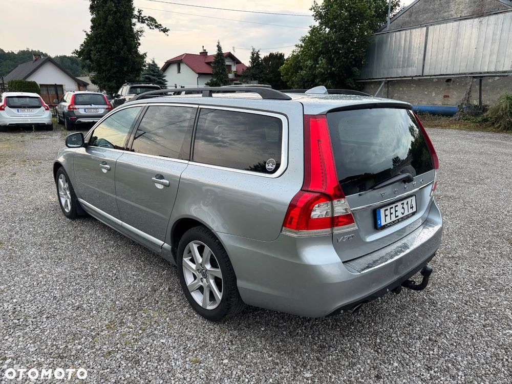 Volvo V70 D4 Geartronic Momentum - 3