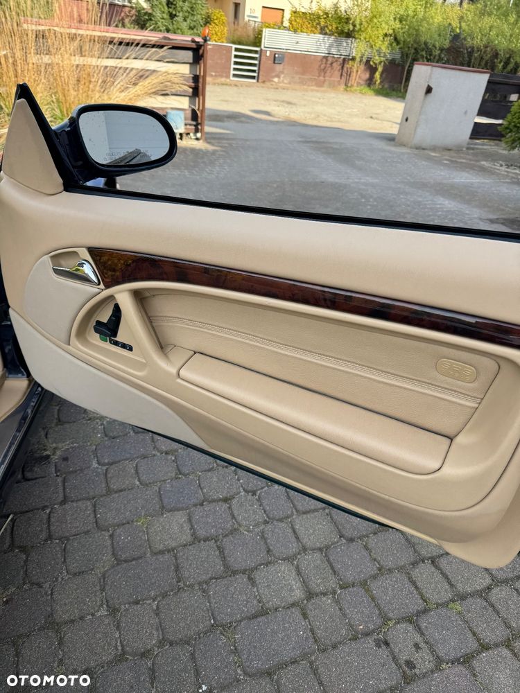 Mercedes-Benz SL 500 - 11