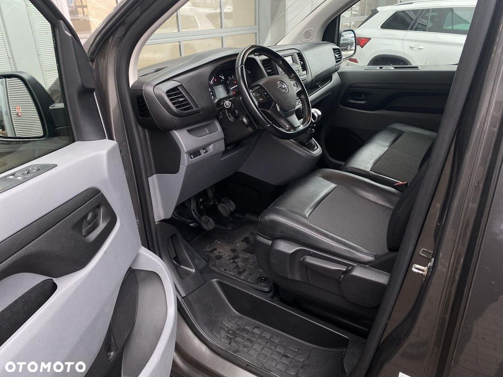 Opel Vivaro - 9