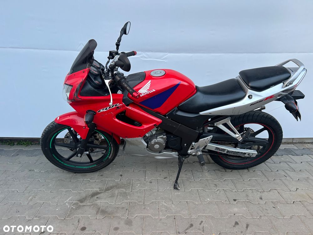 Honda CBR - 4