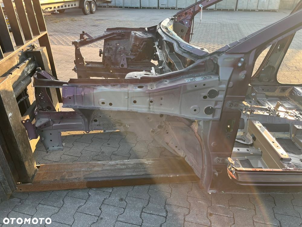 ĆWIARTKA LEWA PRZÓD PODŁUŻNICA NISSAN QASHQAI J12 III 2022 2023