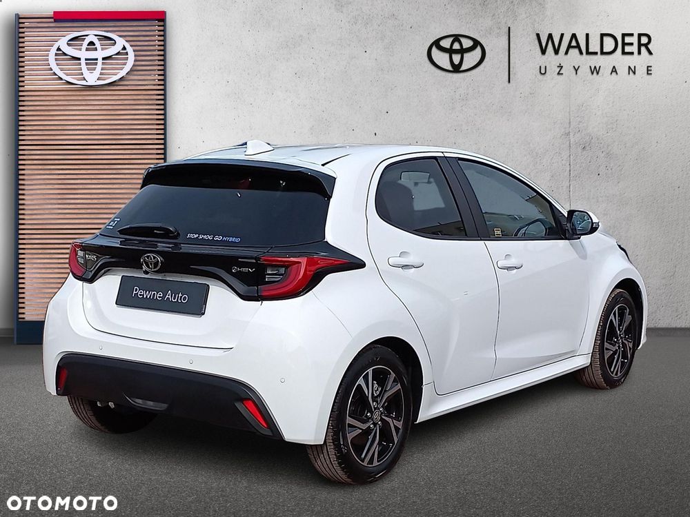Toyota Yaris Hybrid 1.5 Style - 9