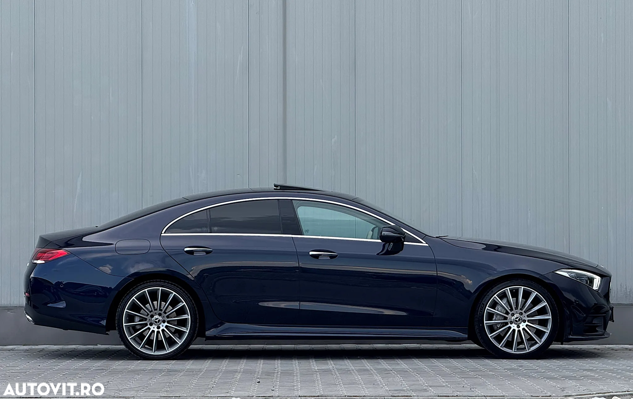 Mercedes-Benz CLS 350 d 4Matic 9G-TRONIC AMG Line - 9
