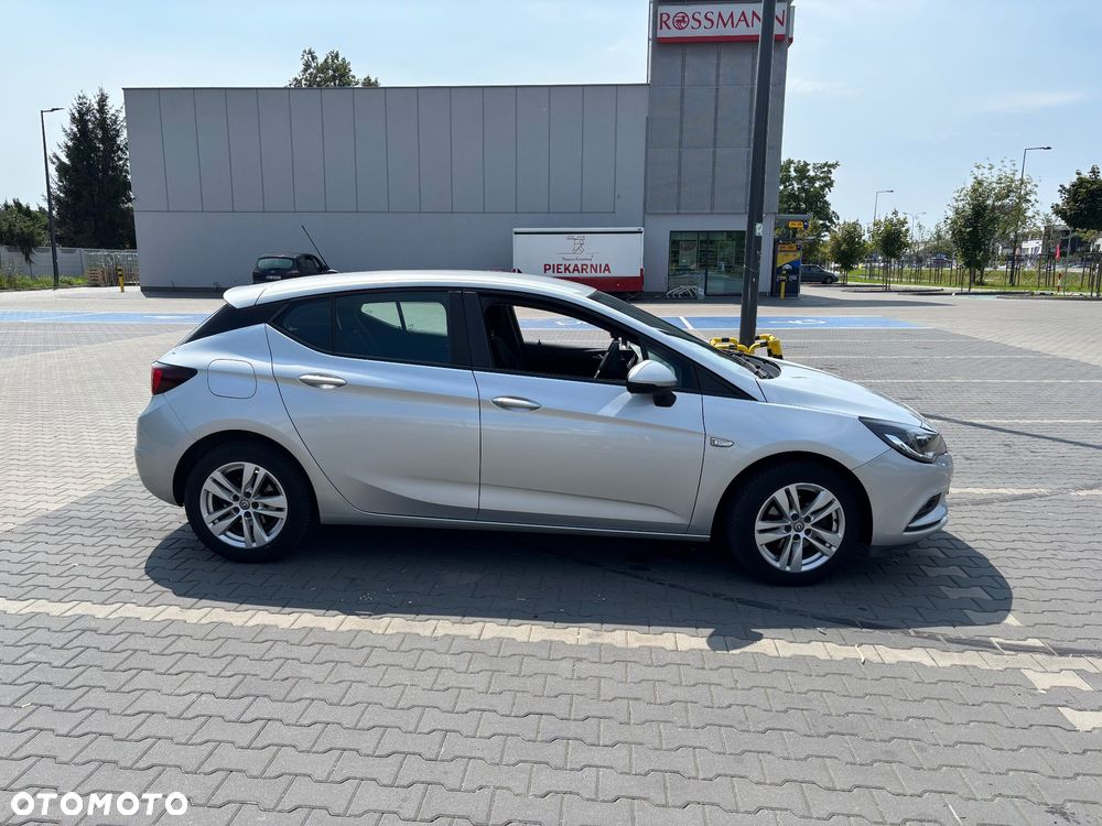 Opel Astra 1.4 T Enjoy - 4