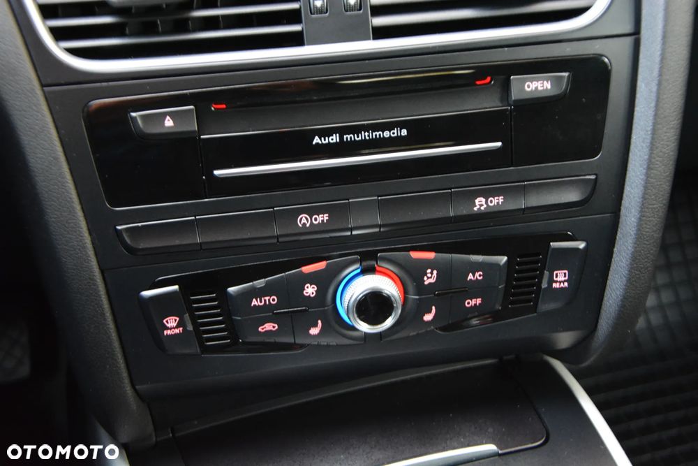 Audi A4 Avant - 16