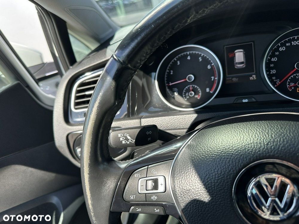 Volkswagen Golf Variant 1.5 eTSI EVO R-Line DSG - 22