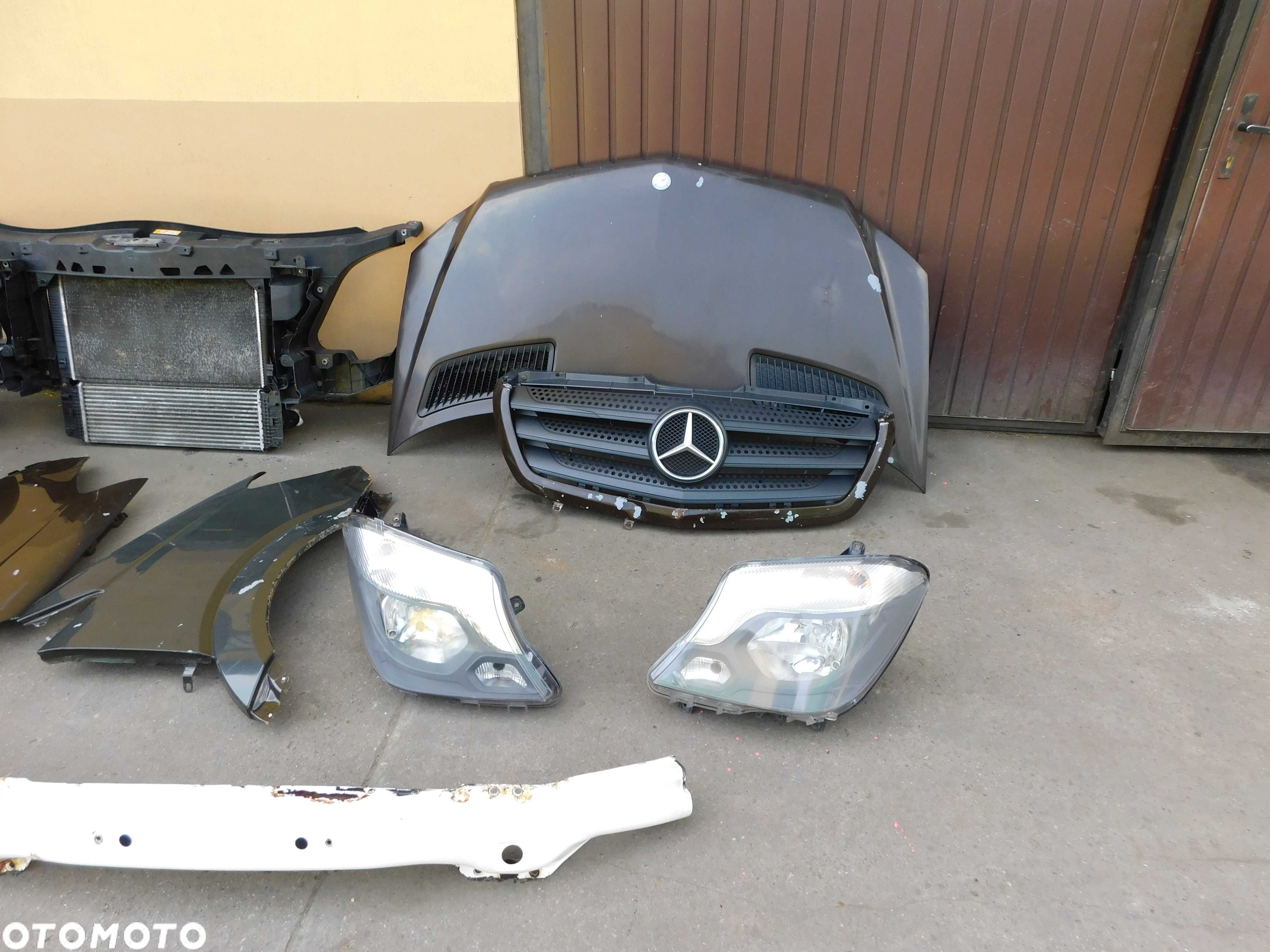 Mercedes Sprinter 906 Lift przód kompletny maska lampy chłodnice OEM - 2