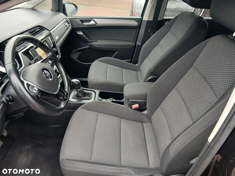 Volkswagen Touran 1.4 TSI (BlueMotion Technology) DSG Comfortline - 11