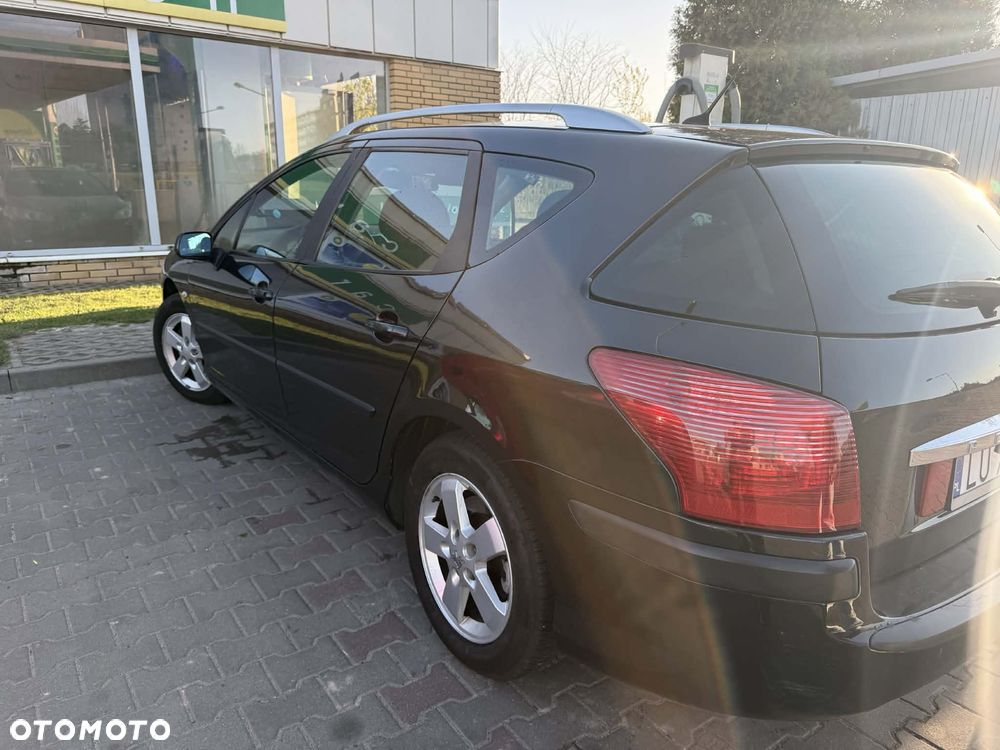 Peugeot 407 140 Sport - 12