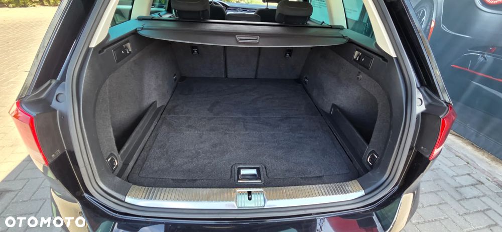 Volkswagen Passat Variant 2.0 TDI EVO Business DSG - 31