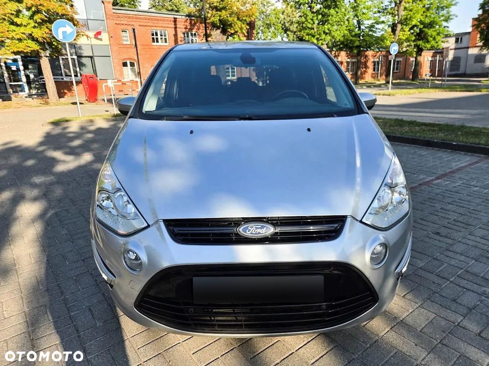 Ford S-Max 2.0 TDCi DPF Titanium X - 13