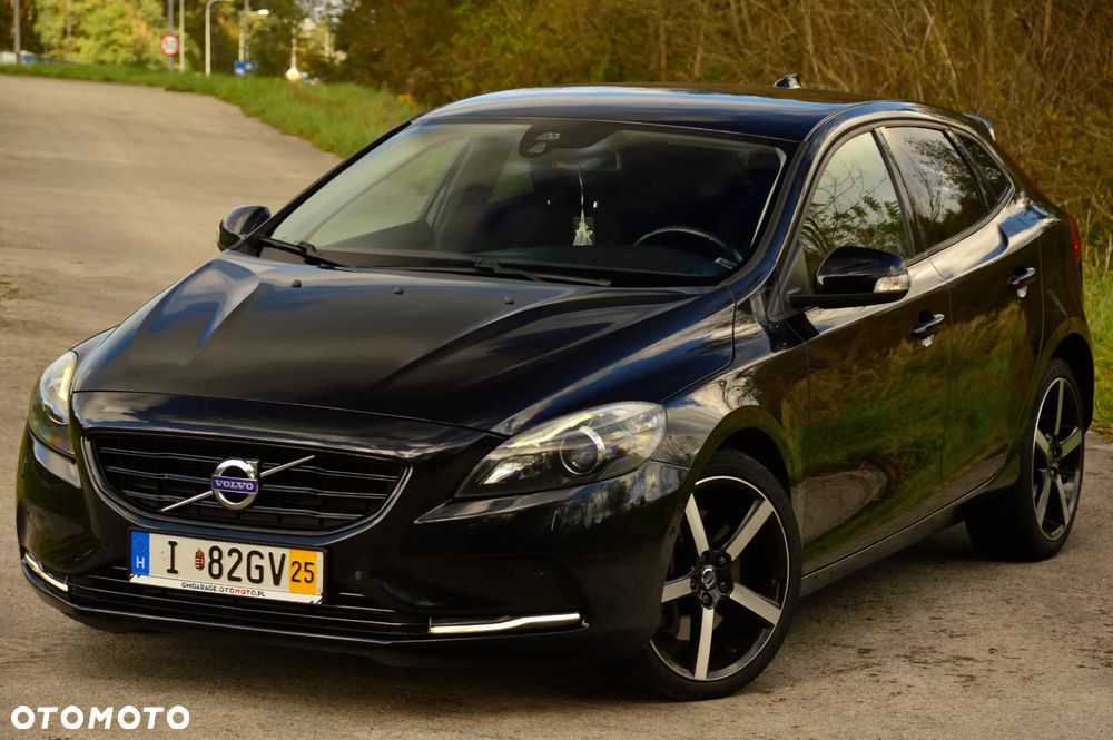 Volvo V40 - 2