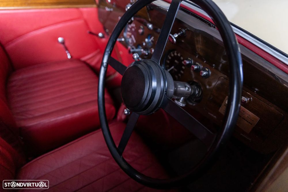 Jaguar MK IV - 5