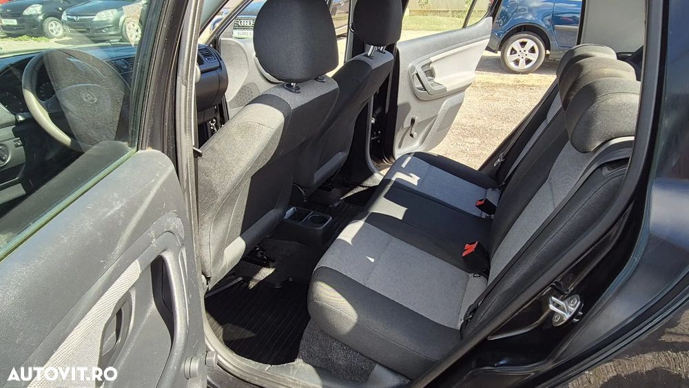 Skoda Fabia 1.2 HTP COOL EDITION - 8