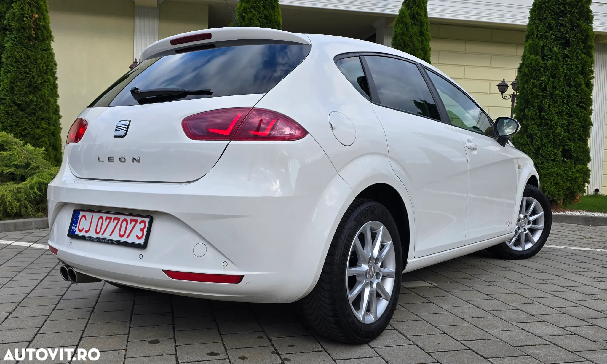 Seat Leon 2.0 TDI DPF Style Copa - 5