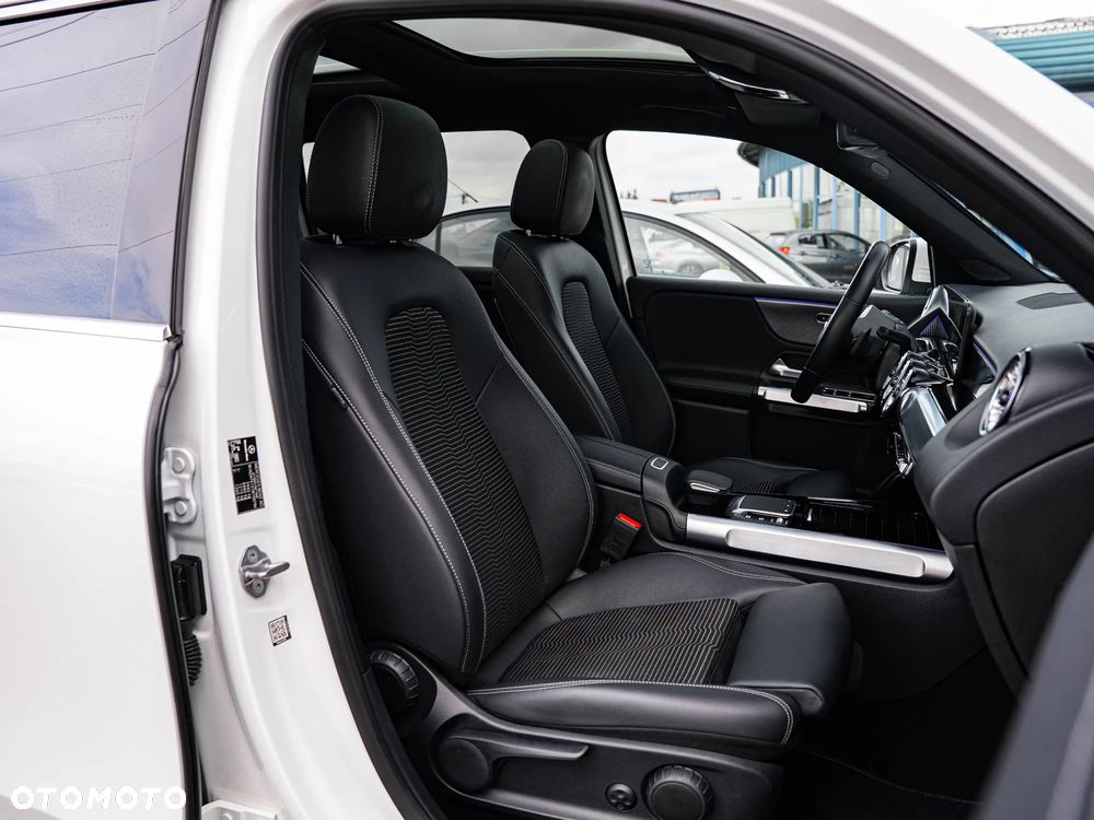 Mercedes-Benz GLB 200 d 4Matic 8G-DCT Special Edition - 23