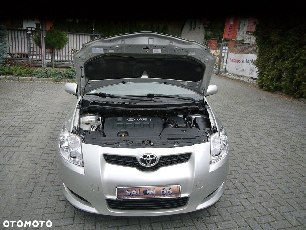 Toyota Auris 1.6 Valvematic Edition - 12