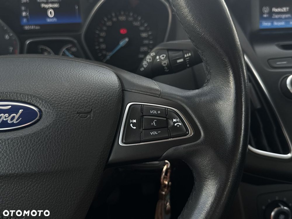 Ford Focus 1.6 Gold X - 26