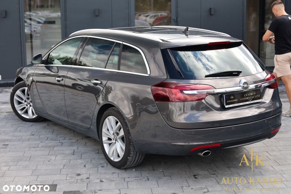 Opel Insignia - 10