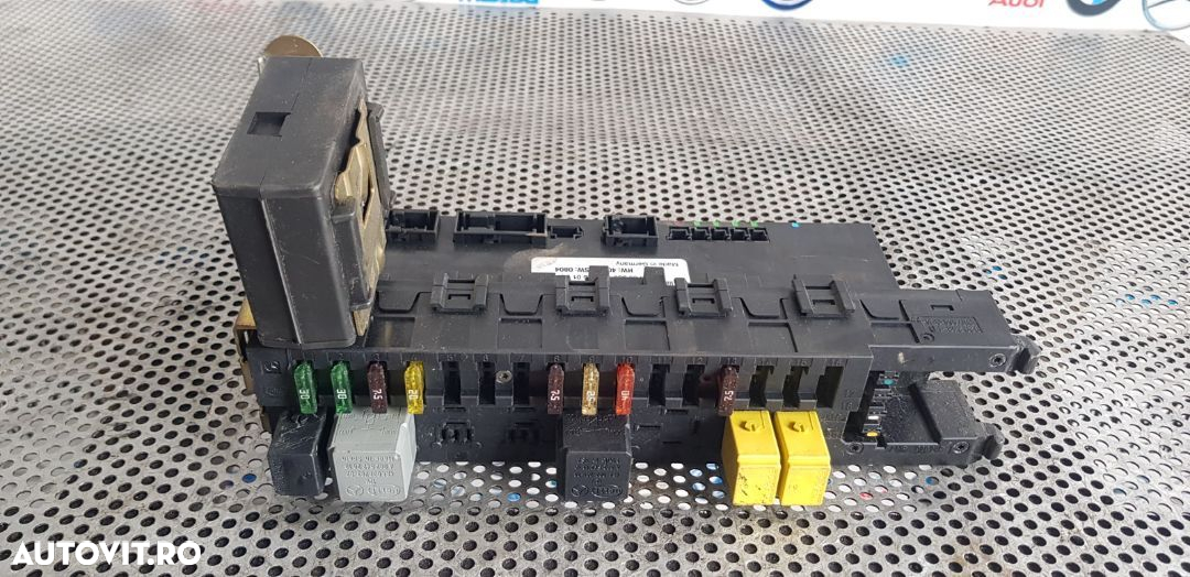 Calculator Modul Confort SAM Mercedes C Class W203 Cod A2038202726 - 2