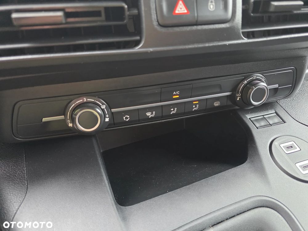 Toyota Proace City - 18