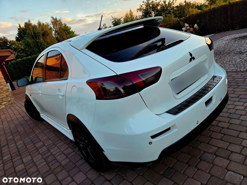 Mitsubishi Lancer - 3