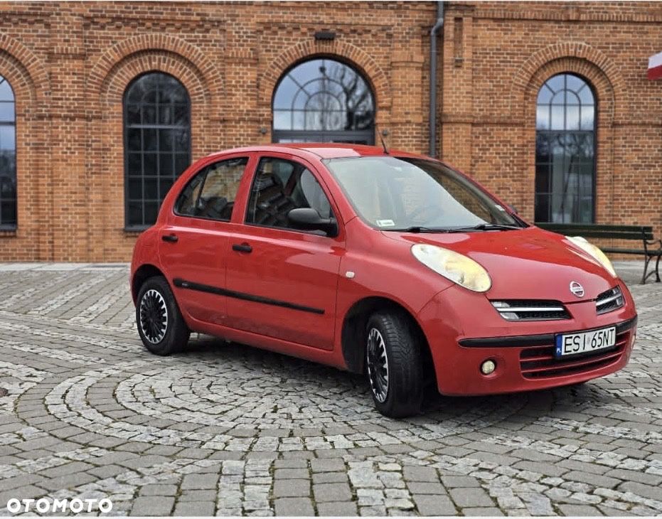 Nissan Micra - 2