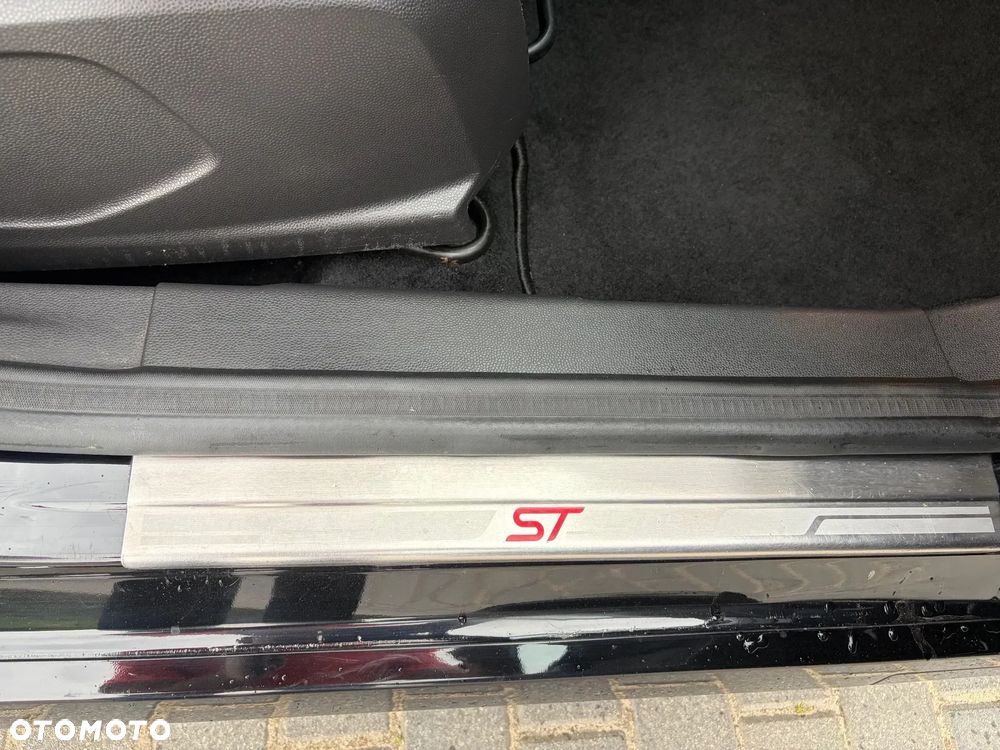 Ford Fiesta 1.5 TDCi ST-Line - 19