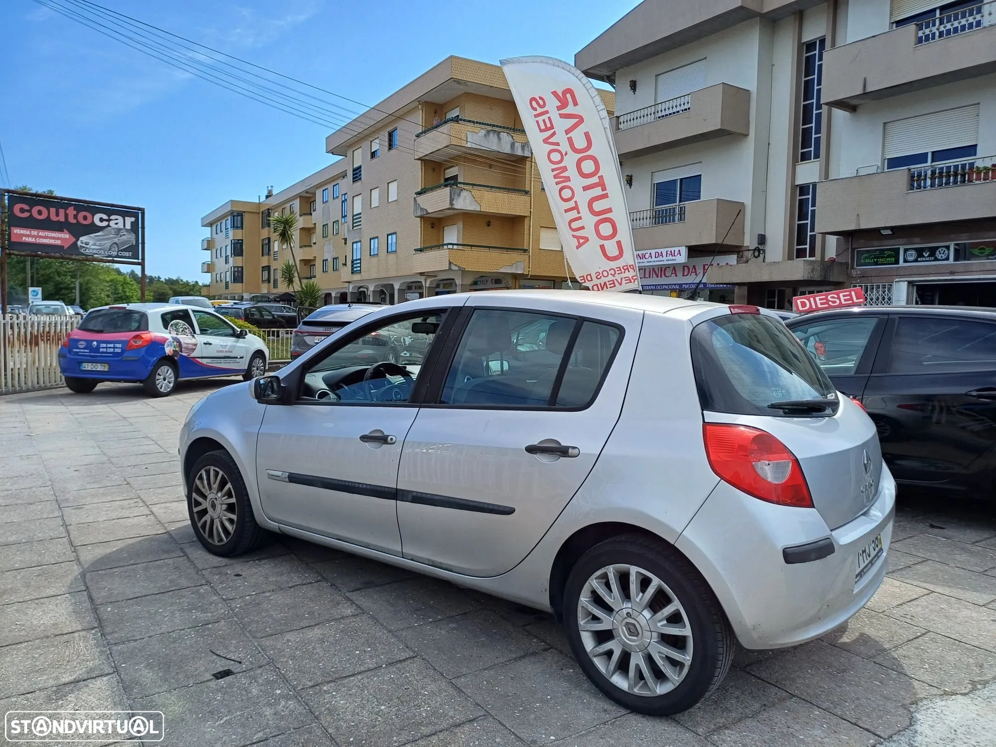 Renault Clio 1.2 16V Rip Curl - 4