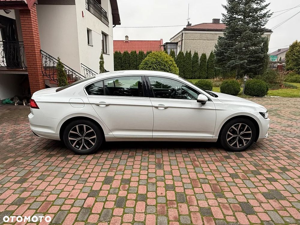 Volkswagen Passat 2.0 TDI EVO Business - 8