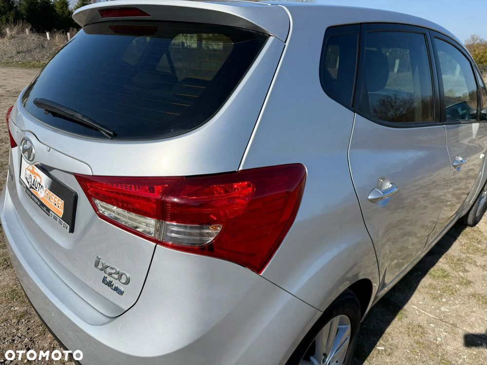 Hyundai ix20 1.4 CRDi blue Style - 17