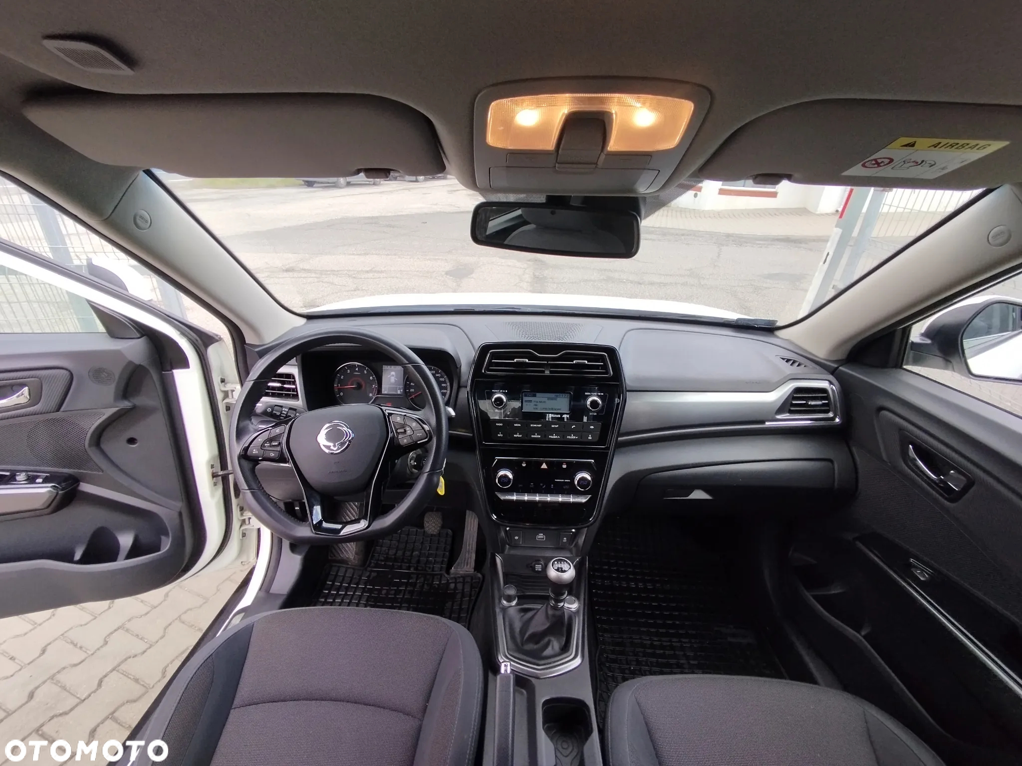 SsangYong/KGM Tivoli 1.5 T-GDI Quartz - 17