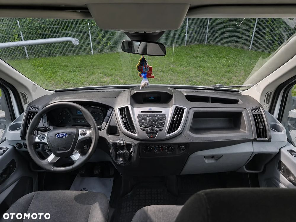 Ford TRANSIT - 11