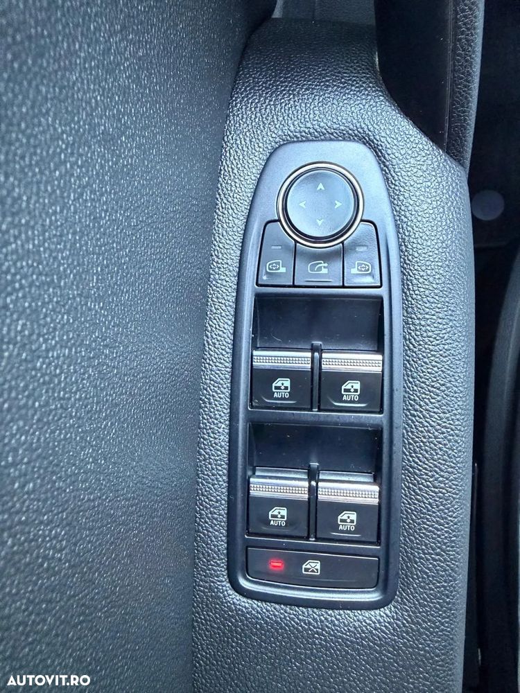 Renault Captur - 26