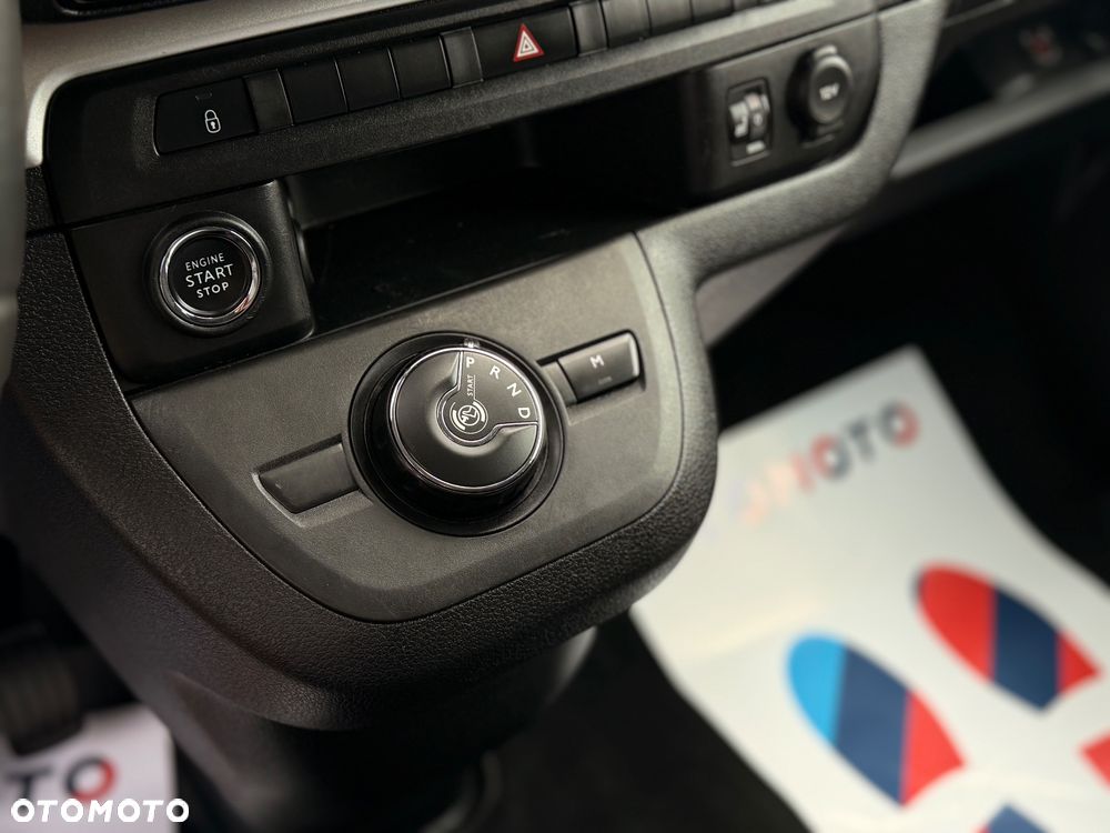 Toyota Proace Verso - 32