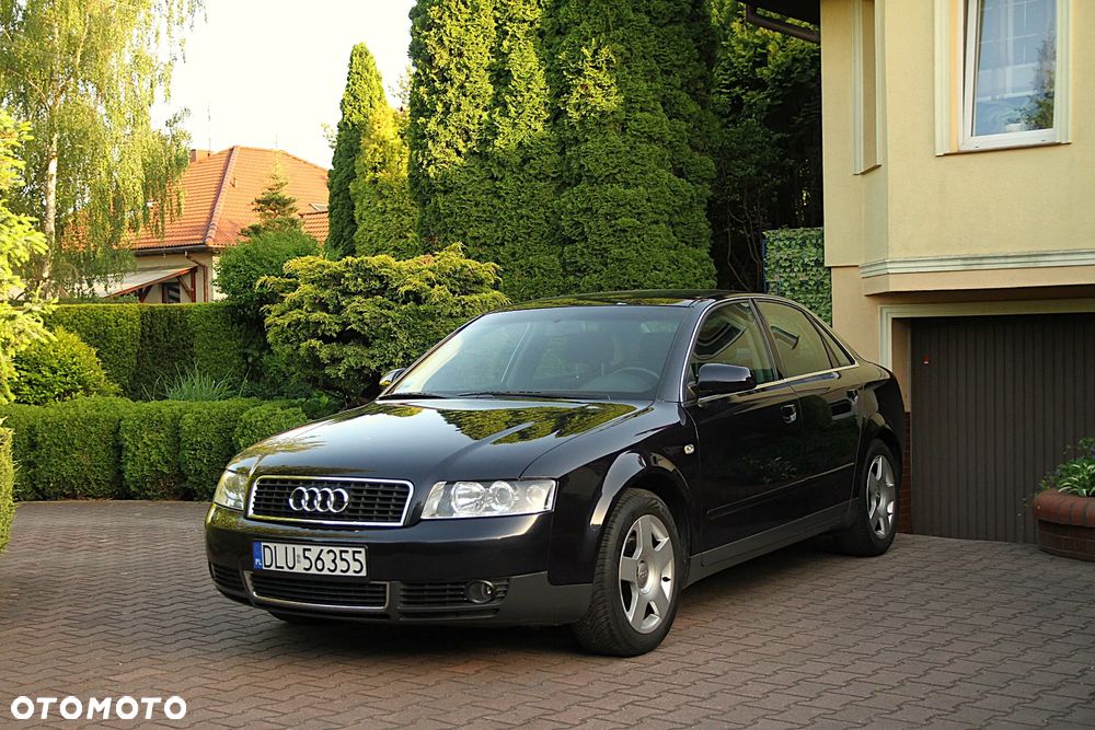 Audi A4 Limousine - 2