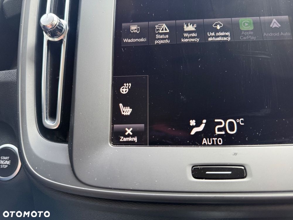 Volvo XC 40 - 24