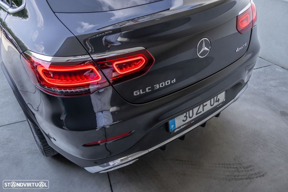 Mercedes-Benz GLC 300 d 4Matic - 13