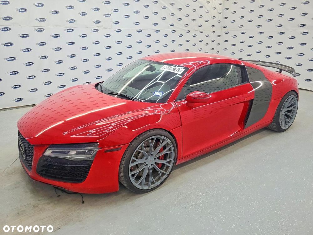 Audi R8 Coupé - 1