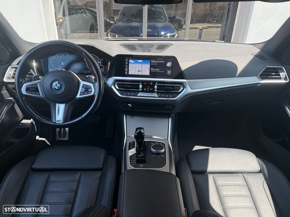 BMW 330 e Pack M Auto - 14