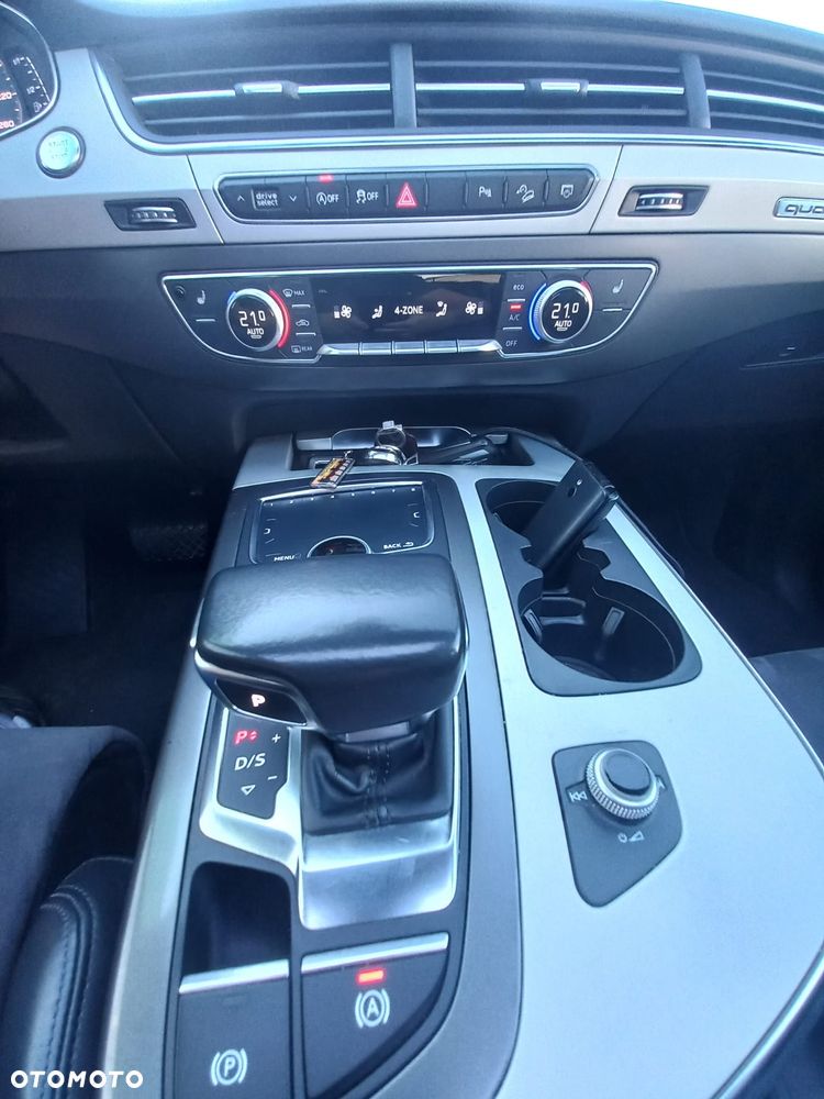 Audi Q7 - 27