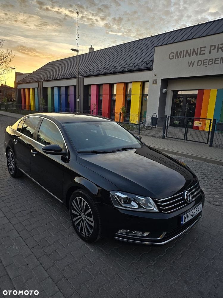 Volkswagen Passat 2.0 TDI Comfortline DSG - 11