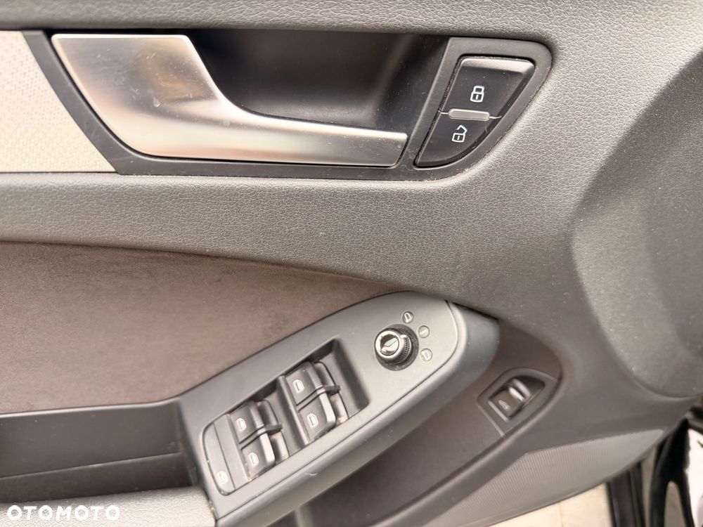Audi A4 Avant 2.0 TDI DPF multitronic Ambition - 27