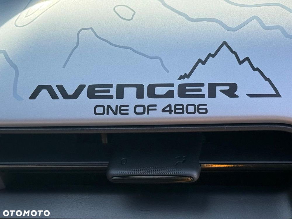 Jeep Avenger 1.2 T3 mHEV The North Face 4xe eDCT6 - 15