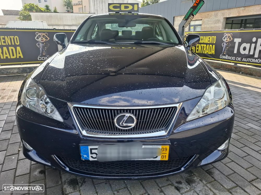 Lexus IS 220 d Base 11 - 17