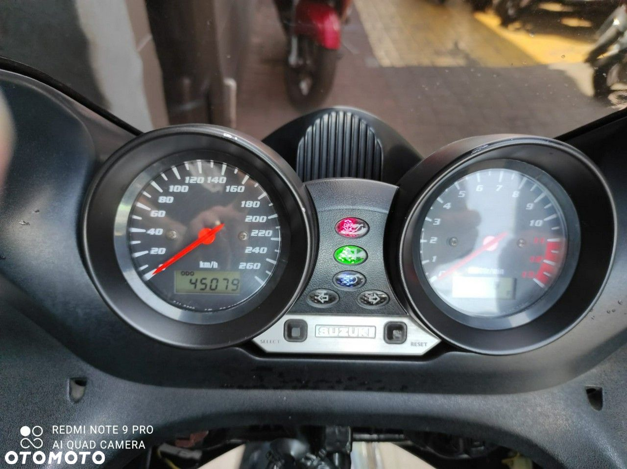 Suzuki Bandit - 8