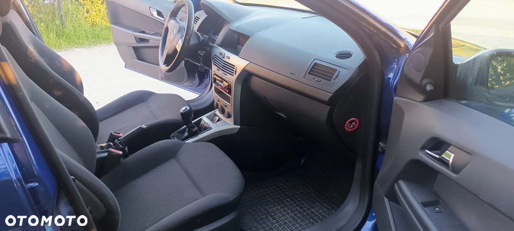 Opel Astra 1.8 - 7